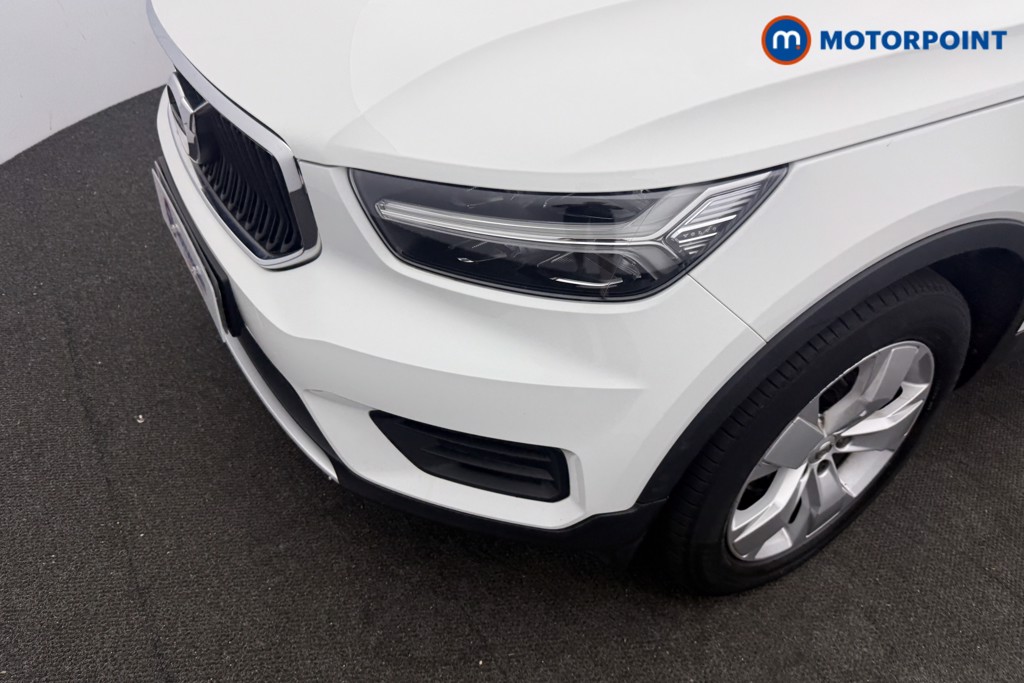 Volvo Xc40 Momentum Manual Petrol SUV - Stock Number (1637044) - 23rd supplementary image