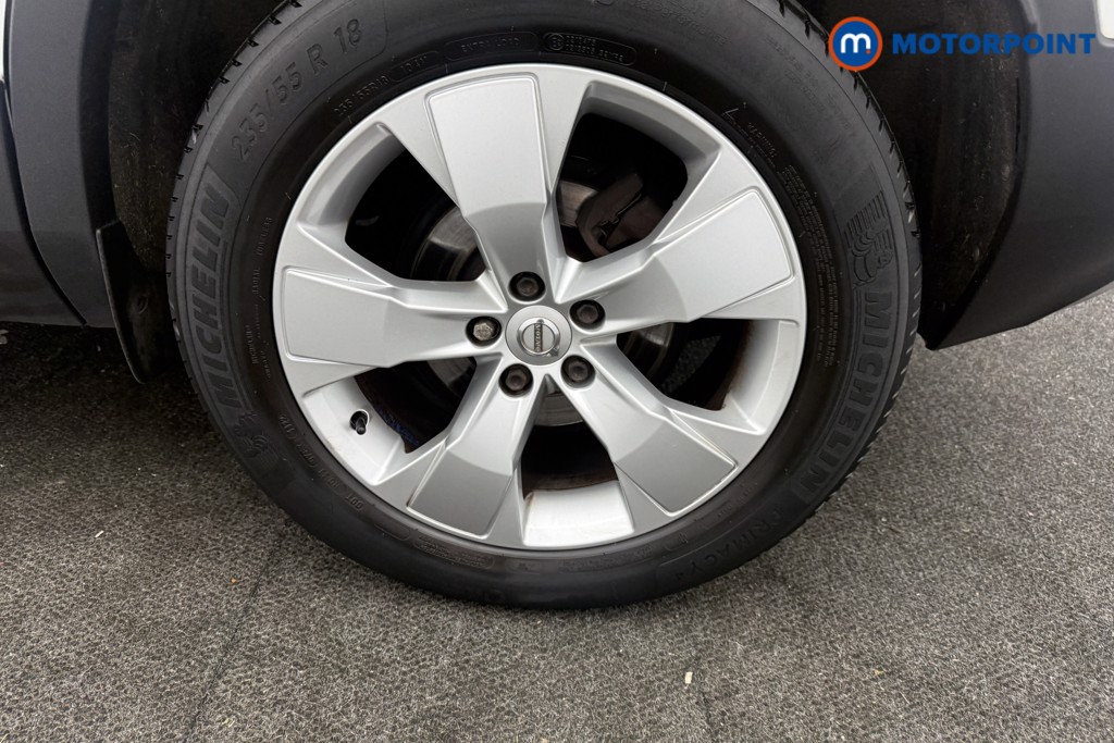 Volvo Xc40 Momentum Manual Petrol SUV - Stock Number (1637044) - 25th supplementary image