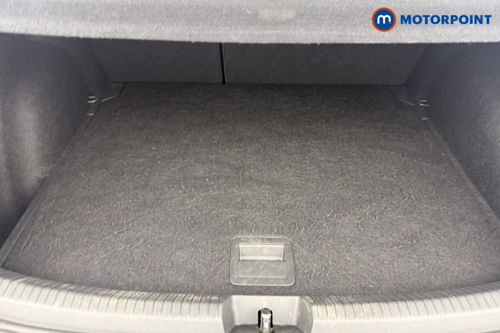 Volkswagen Taigo Life Manual Petrol SUV - Stock Number (1637208) - 4th supplementary image