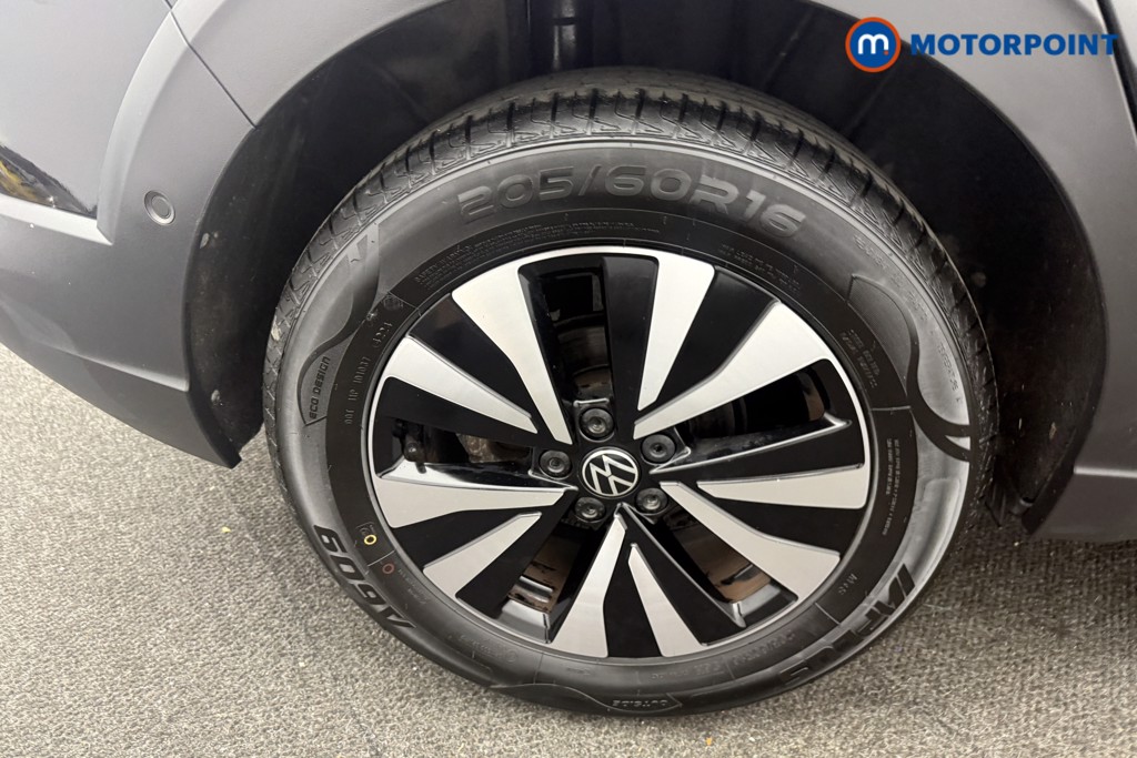 Volkswagen Taigo Life Manual Petrol SUV - Stock Number (1637208) - 5th supplementary image