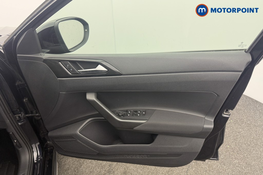 Volkswagen Taigo Life Manual Petrol SUV - Stock Number (1637208) - 8th supplementary image