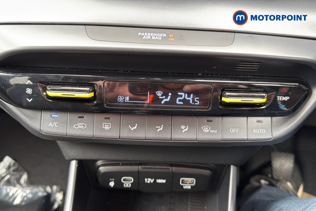 Hyundai I20 Ultimate Manual Petrol Hatchback - Stock Number (1637228) - 12th supplementary image