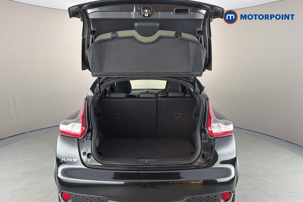 Nissan Juke Tekna Automatic Petrol SUV - Stock Number (1637779) - 33rd supplementary image