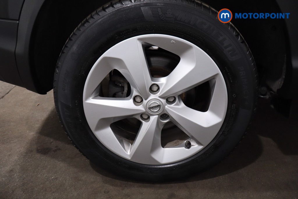 Nissan Qashqai Acenta Premium Manual Petrol SUV - Stock Number (1638165) - 10th supplementary image