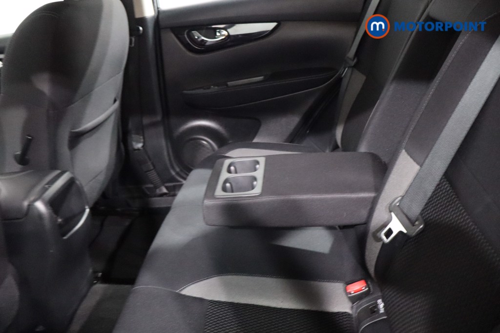 Nissan Qashqai Acenta Premium Manual Petrol SUV - Stock Number (1638165) - 26th supplementary image