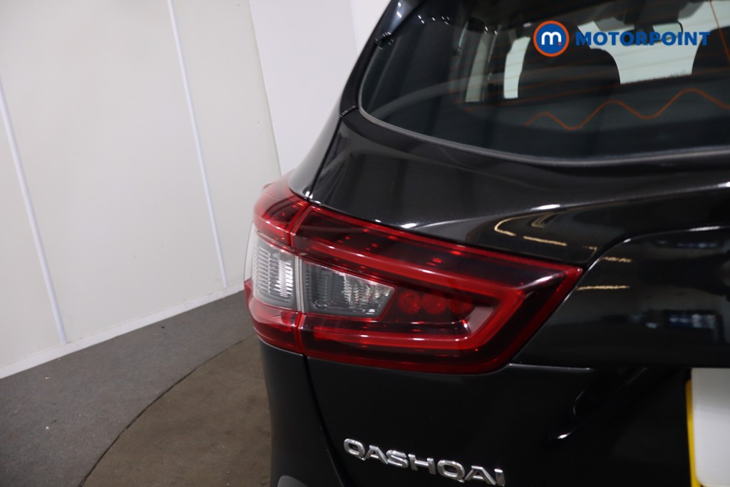 Nissan Qashqai Acenta Premium Manual Petrol SUV - Stock Number (1638165) - 33rd supplementary image