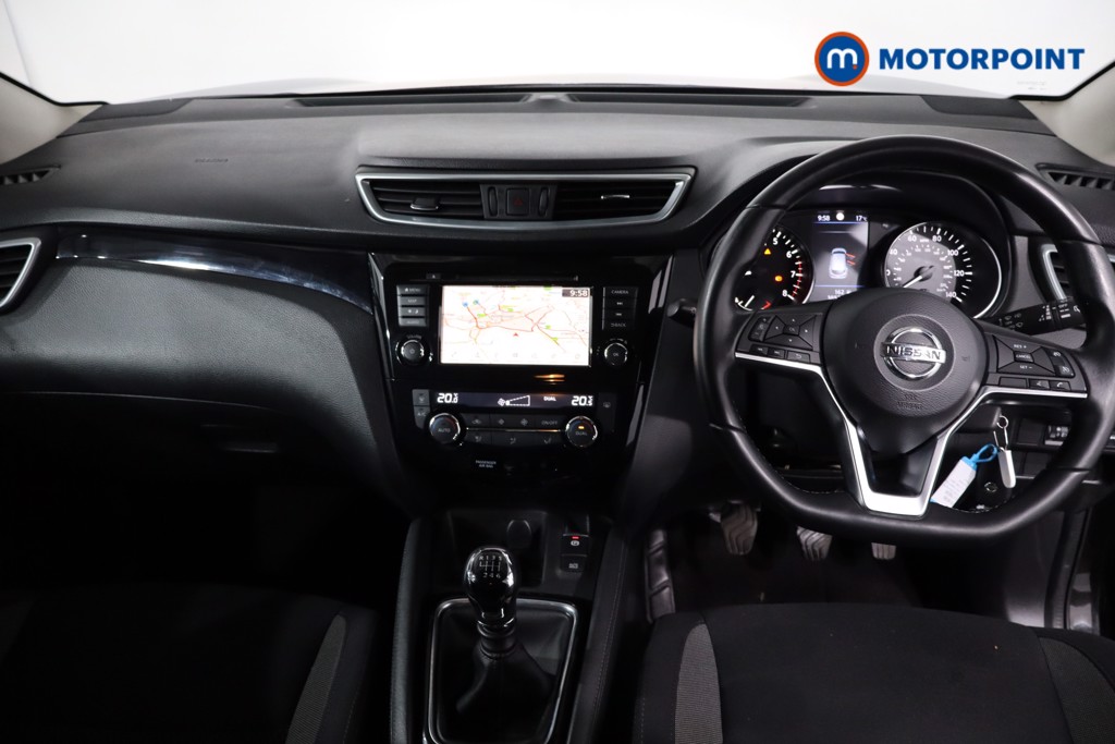Nissan Qashqai Acenta Premium Manual Petrol SUV - Stock Number (1638165) - 1st supplementary image