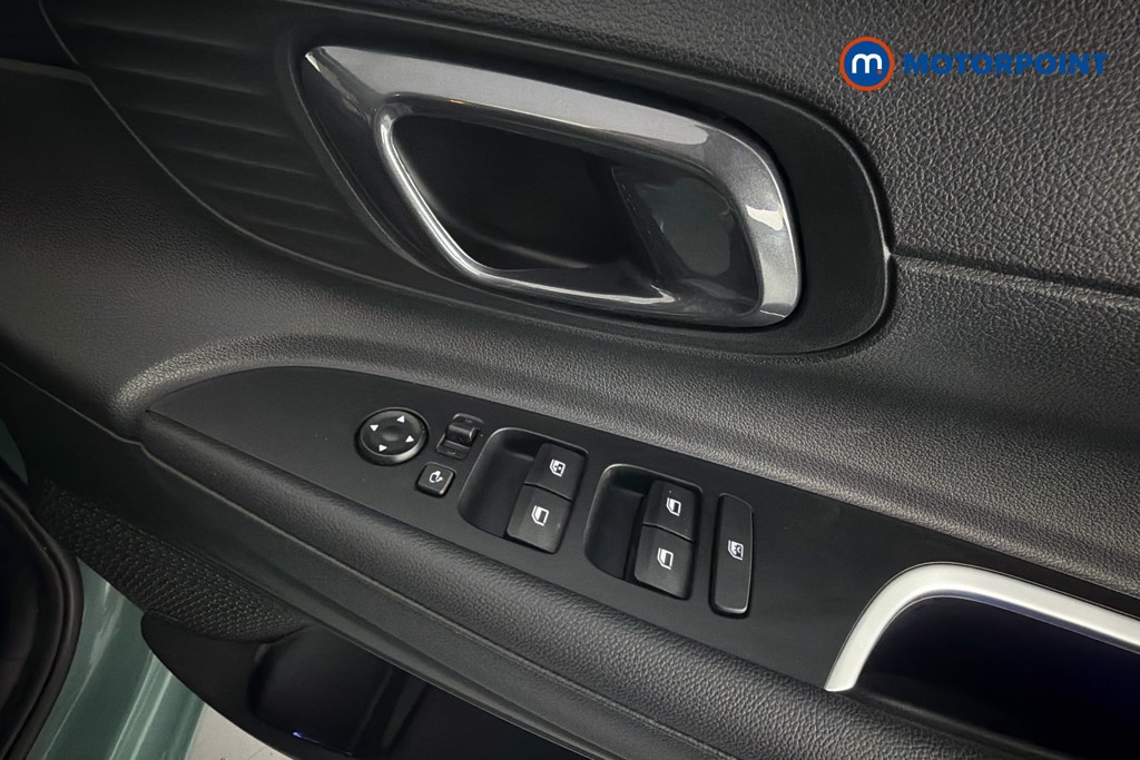 Hyundai I20 Ultimate Manual Petrol Hatchback - Stock Number (1638318) - 19th supplementary image