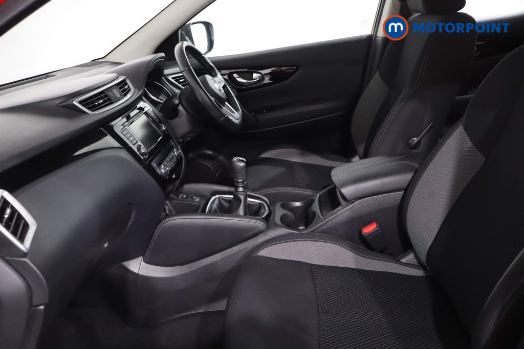 Nissan Qashqai Acenta Premium Manual Diesel SUV - Stock Number (1638437) - 4th supplementary image