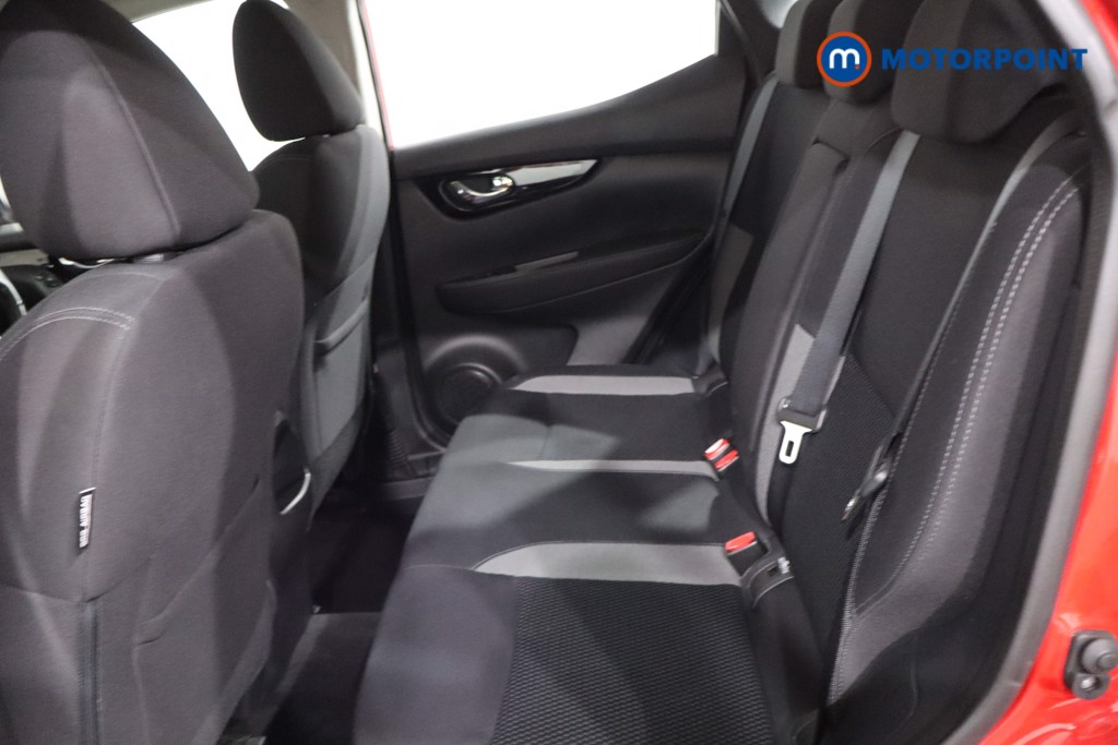 Nissan Qashqai Acenta Premium Manual Diesel SUV - Stock Number (1638437) - 5th supplementary image