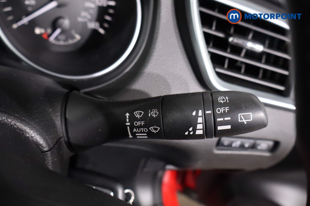 Nissan Qashqai Acenta Premium Manual Diesel SUV - Stock Number (1638437) - 15th supplementary image