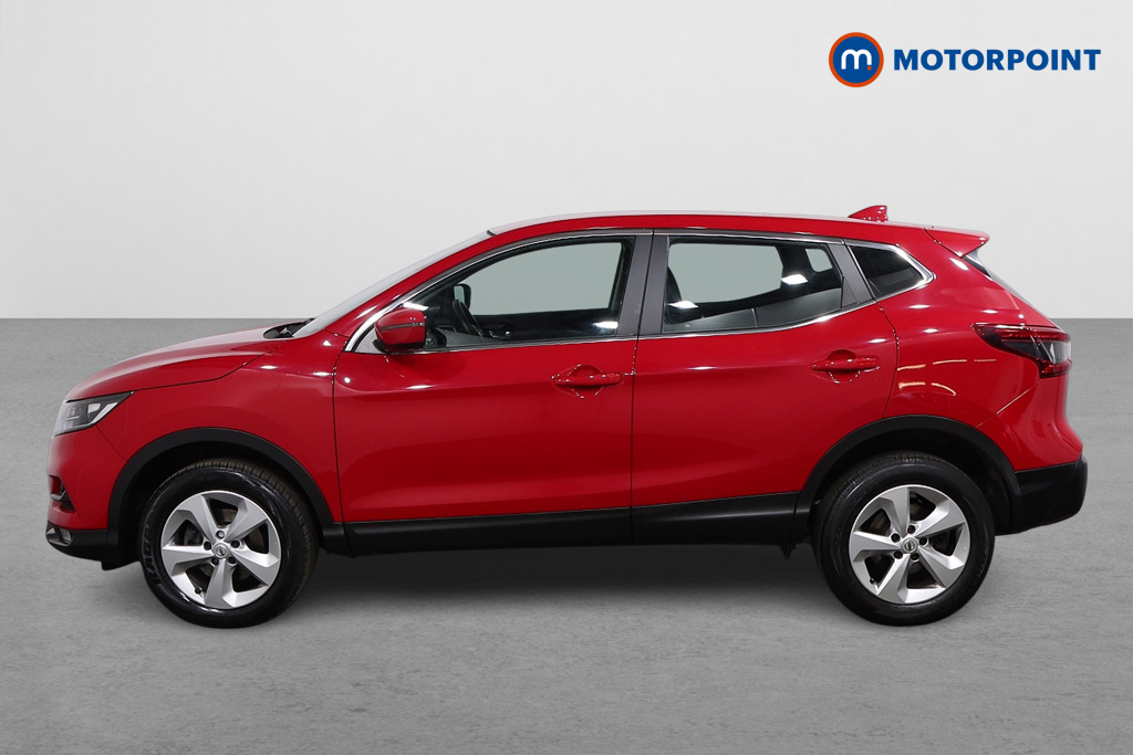 Nissan Qashqai Acenta Premium Manual Diesel SUV - Stock Number (1638437) - Passenger side
