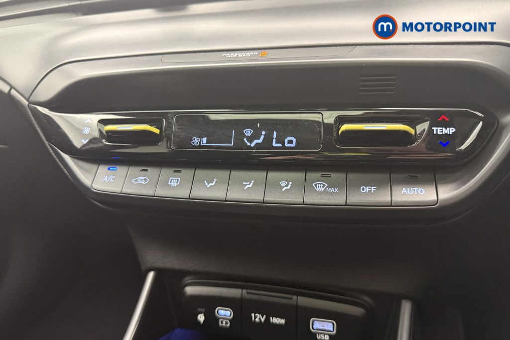 Hyundai I20 Ultimate Manual Petrol Hatchback - Stock Number (1638563) - 14th supplementary image