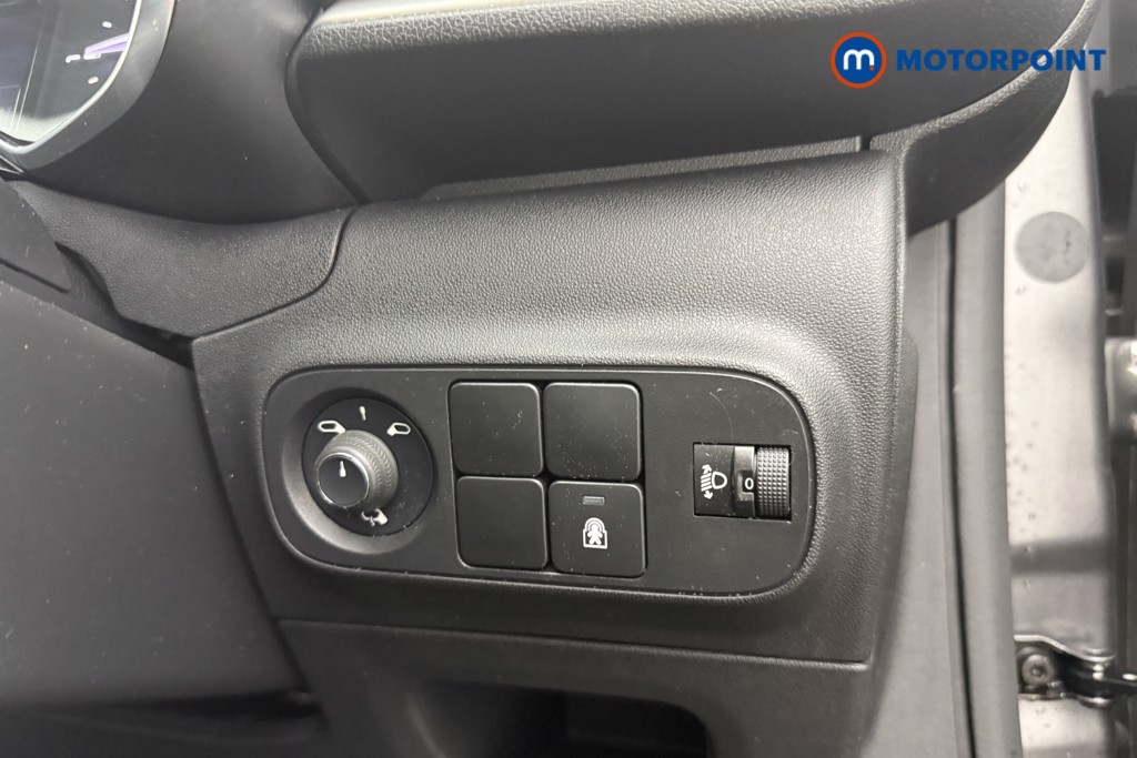 Citroen C3 Shine Plus Manual Petrol Hatchback - Stock Number (1638608) - 15th supplementary image