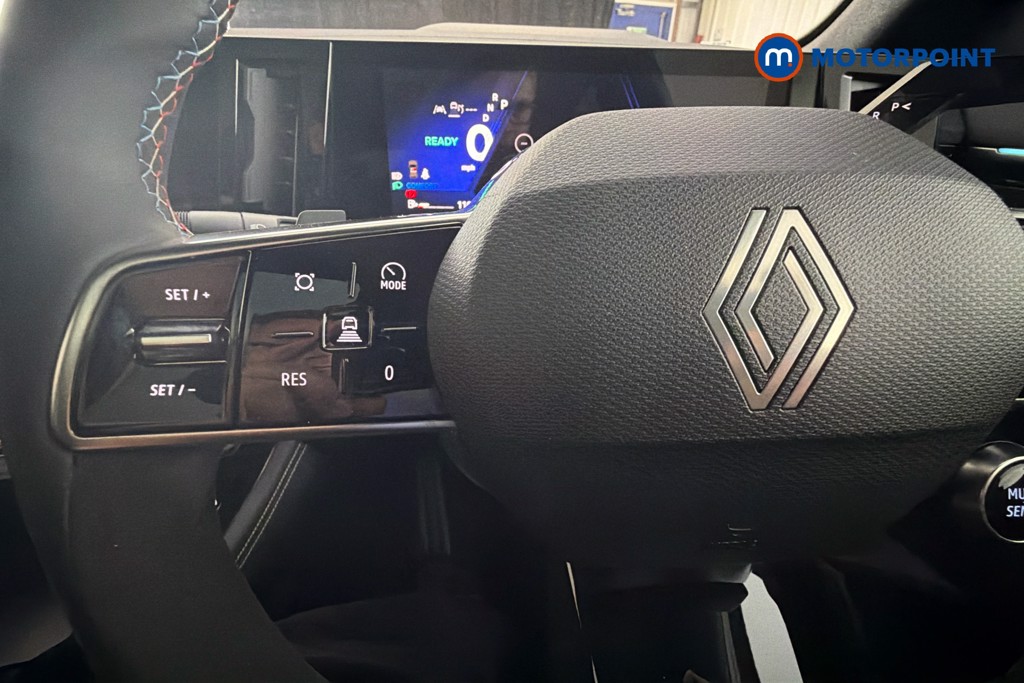 Renault Austral Iconic Esprit Alpine Automatic Petrol-Electric Hybrid SUV - Stock Number (1638623) - 3rd supplementary image