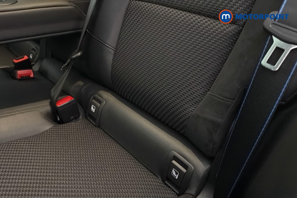 Renault Austral Iconic Esprit Alpine Automatic Petrol-Electric Hybrid SUV - Stock Number (1638623) - 29th supplementary image