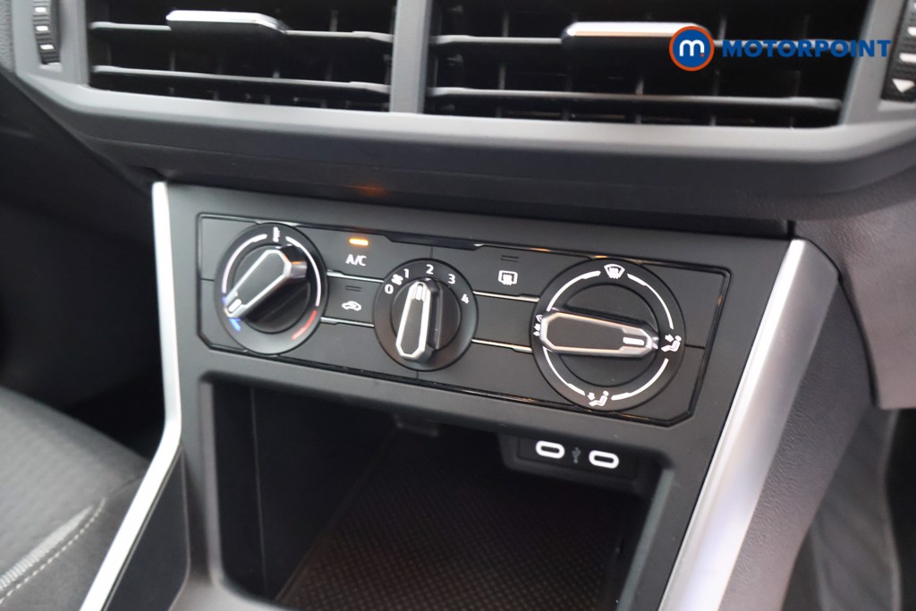 Volkswagen Polo Life Manual Petrol Hatchback - Stock Number (1638669) - 6th supplementary image