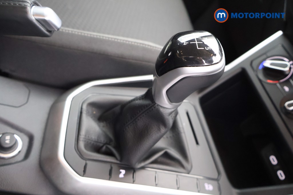 Volkswagen Polo Life Manual Petrol Hatchback - Stock Number (1638669) - 7th supplementary image