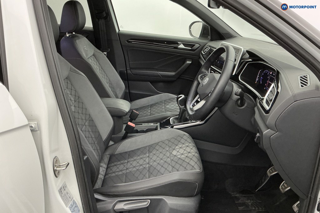 Volkswagen T-Roc R-Line Manual Petrol SUV - Stock Number (1638733) - 6th supplementary image