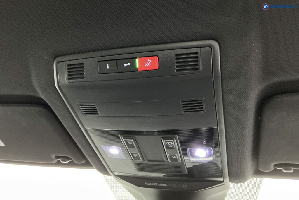 Volkswagen T-Roc R-Line Manual Petrol SUV - Stock Number (1638733) - 15th supplementary image