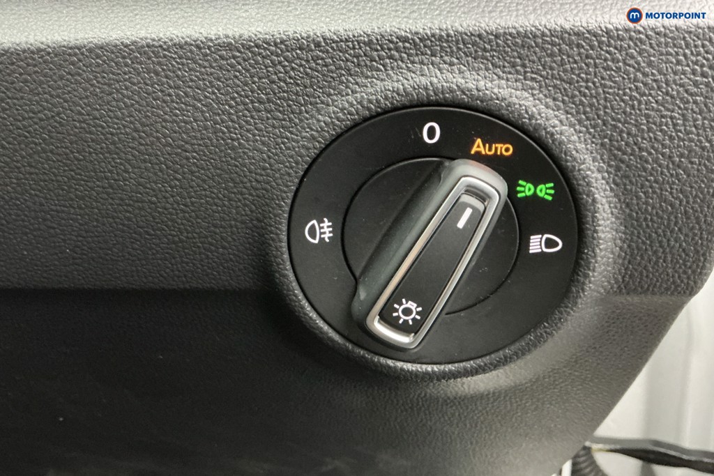 Volkswagen T-Roc R-Line Manual Petrol SUV - Stock Number (1638733) - 26th supplementary image