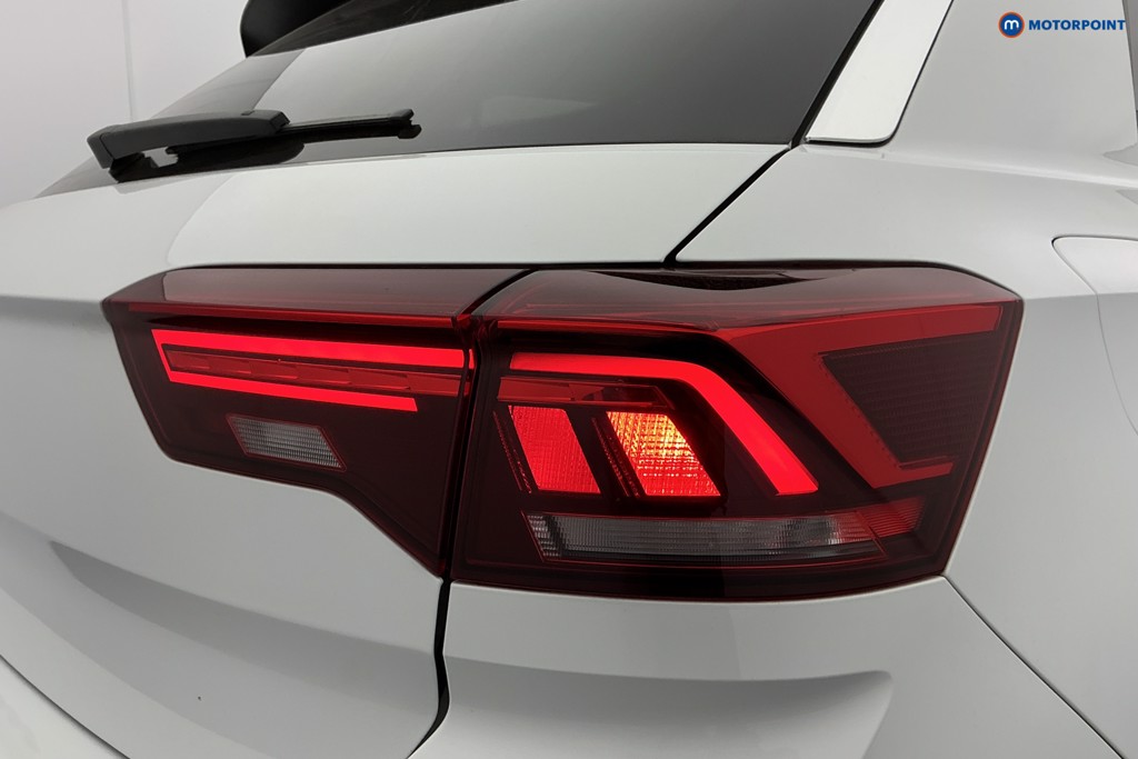 Volkswagen T-Roc R-Line Manual Petrol SUV - Stock Number (1638733) - 33rd supplementary image