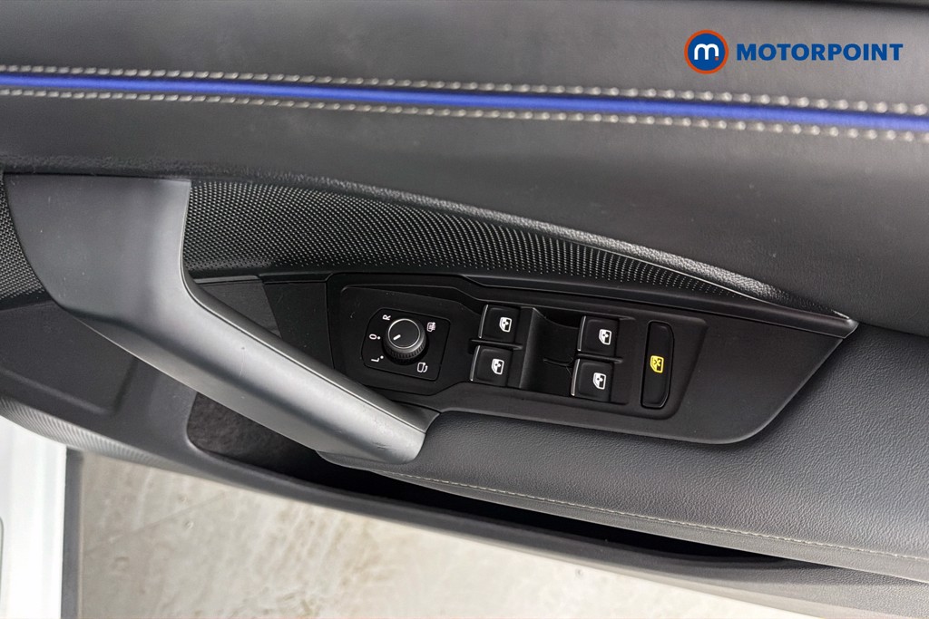 Volkswagen Tiguan R-Line Automatic Petrol SUV - Stock Number (1638831) - 20th supplementary image