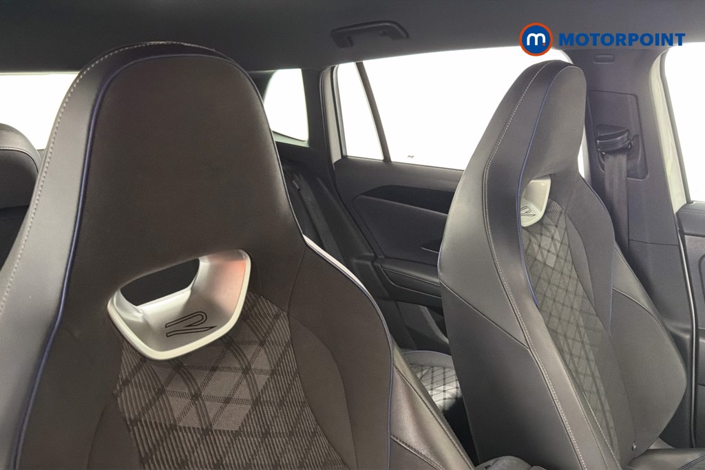 Volkswagen Tiguan R-Line Automatic Petrol SUV - Stock Number (1638831) - 23rd supplementary image