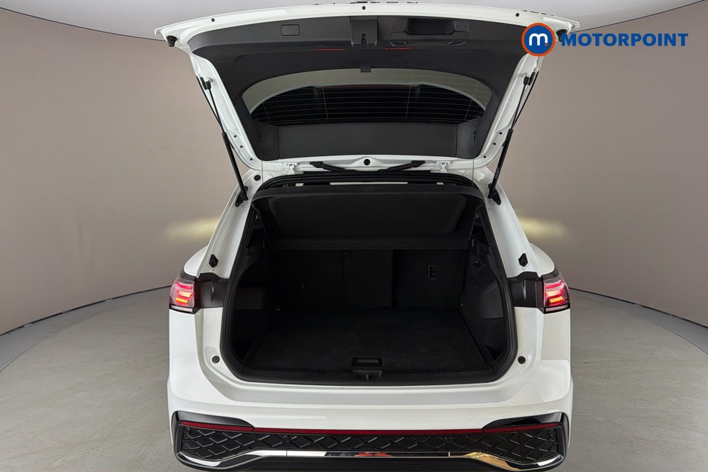 Volkswagen Tiguan R-Line Automatic Petrol SUV - Stock Number (1638831) - 33rd supplementary image