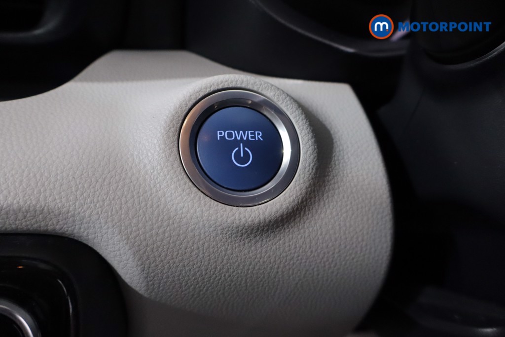 Toyota Yaris Excel Automatic Petrol-Electric Hybrid Hatchback - Stock Number (1638926) - 18th supplementary image