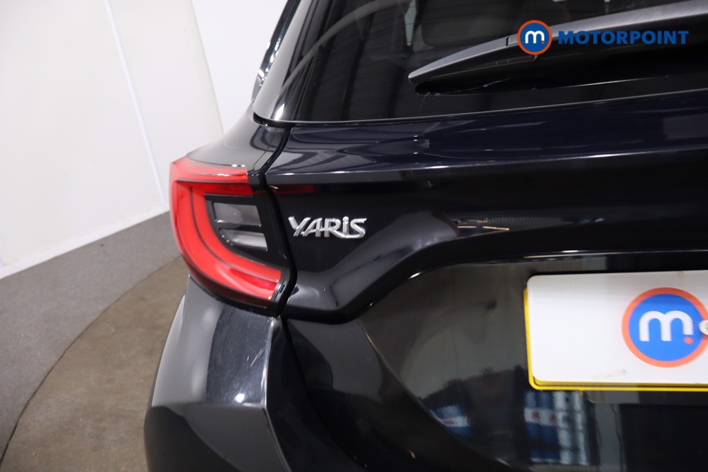 Toyota Yaris Excel Automatic Petrol-Electric Hybrid Hatchback - Stock Number (1638926) - 37th supplementary image