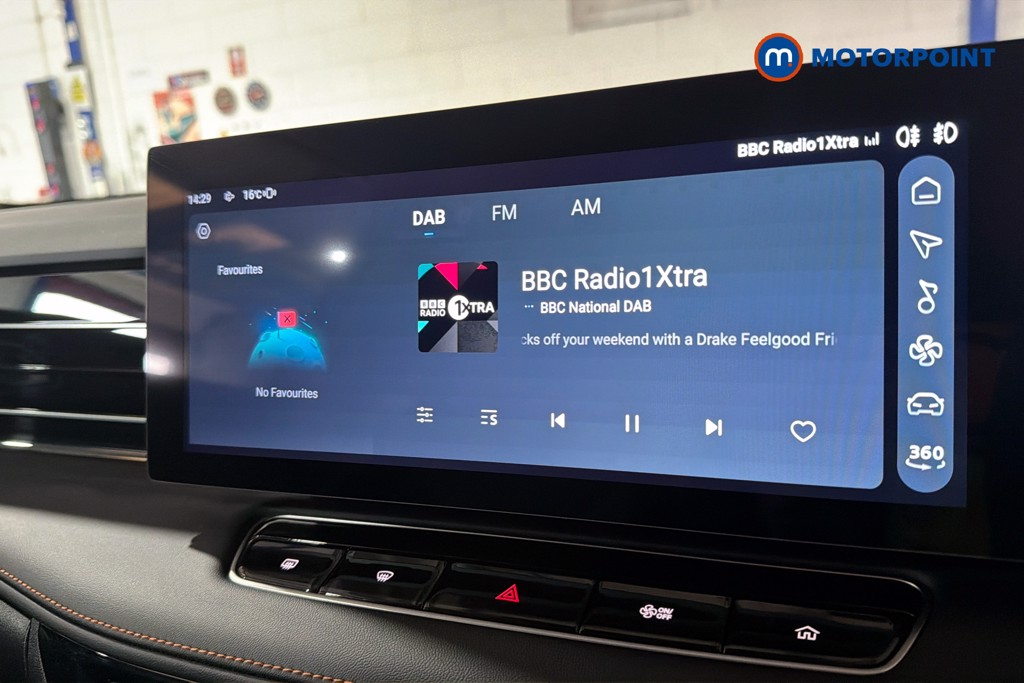 Mg Motor Uk HS Trophy Automatic Petrol-Electric Hybrid SUV - Stock Number (1639484) - 9th supplementary image