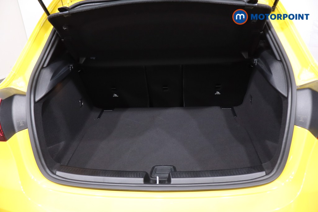 Mercedes-Benz A Class Amg Line Automatic Petrol Hatchback - Stock Number (1639548) - 37th supplementary image