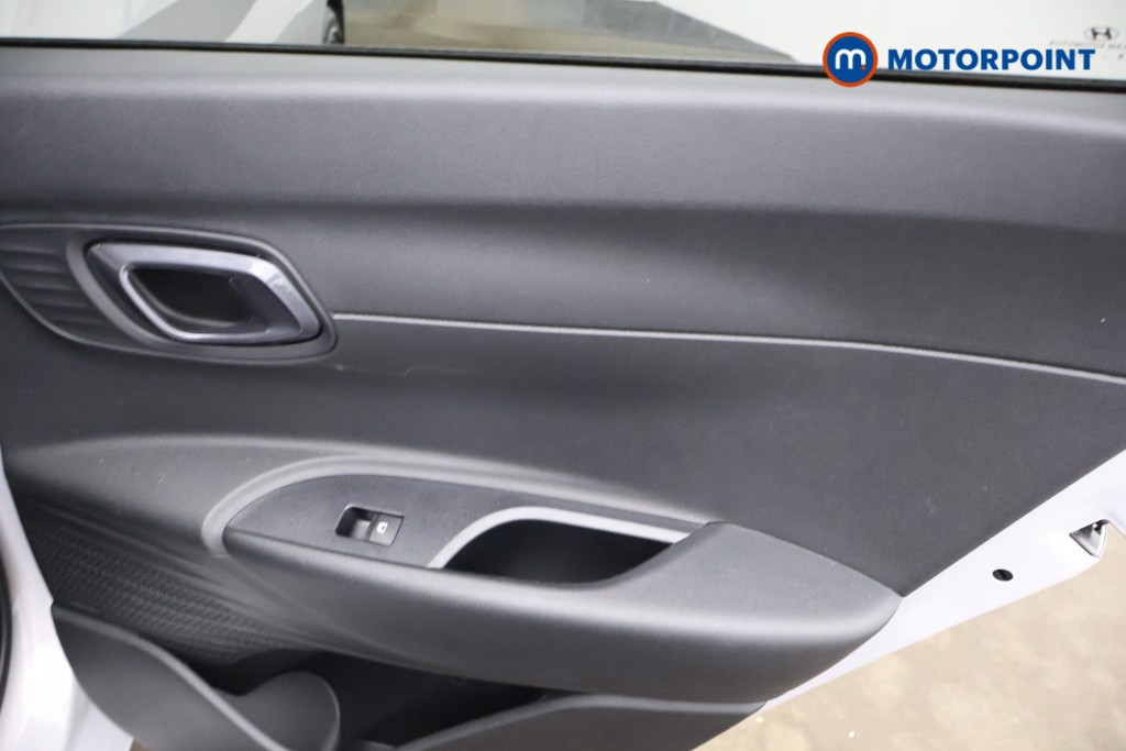 Hyundai I20 Ultimate Manual Petrol Hatchback - Stock Number (1639935) - 18th supplementary image