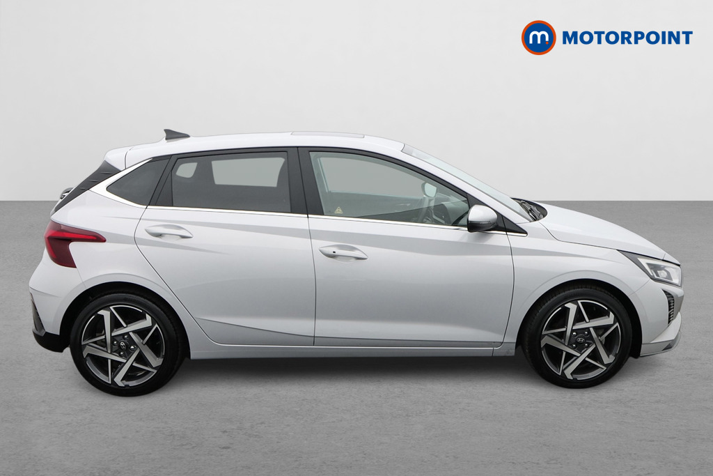 Hyundai I20 Ultimate Manual Petrol Hatchback - Stock Number (1639935) - Drivers side