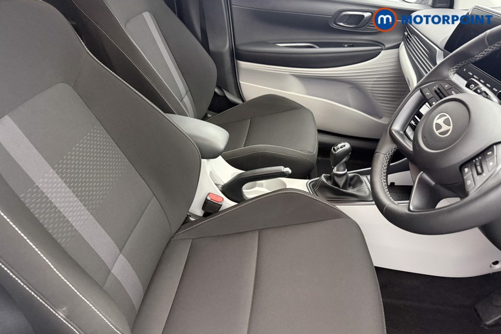 Hyundai I20 Ultimate Manual Petrol Hatchback - Stock Number (1640101) - 12th supplementary image