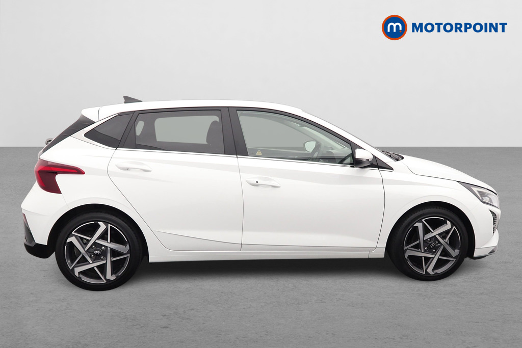 Hyundai I20 Ultimate Manual Petrol Hatchback - Stock Number (1640101) - Drivers side