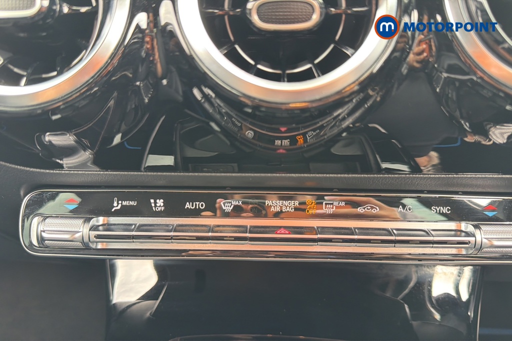 Mercedes-Benz CLA Amg Line Automatic Petrol Estate - Stock Number (1640147) - 12th supplementary image