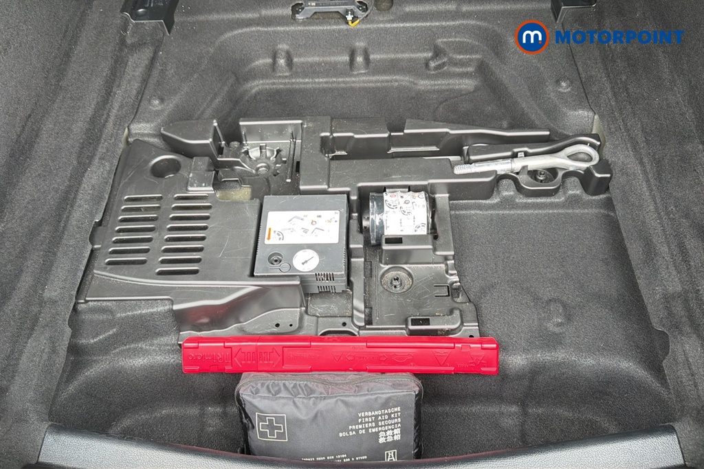 Mercedes-Benz CLA Amg Line Automatic Petrol Estate - Stock Number (1640147) - 33rd supplementary image