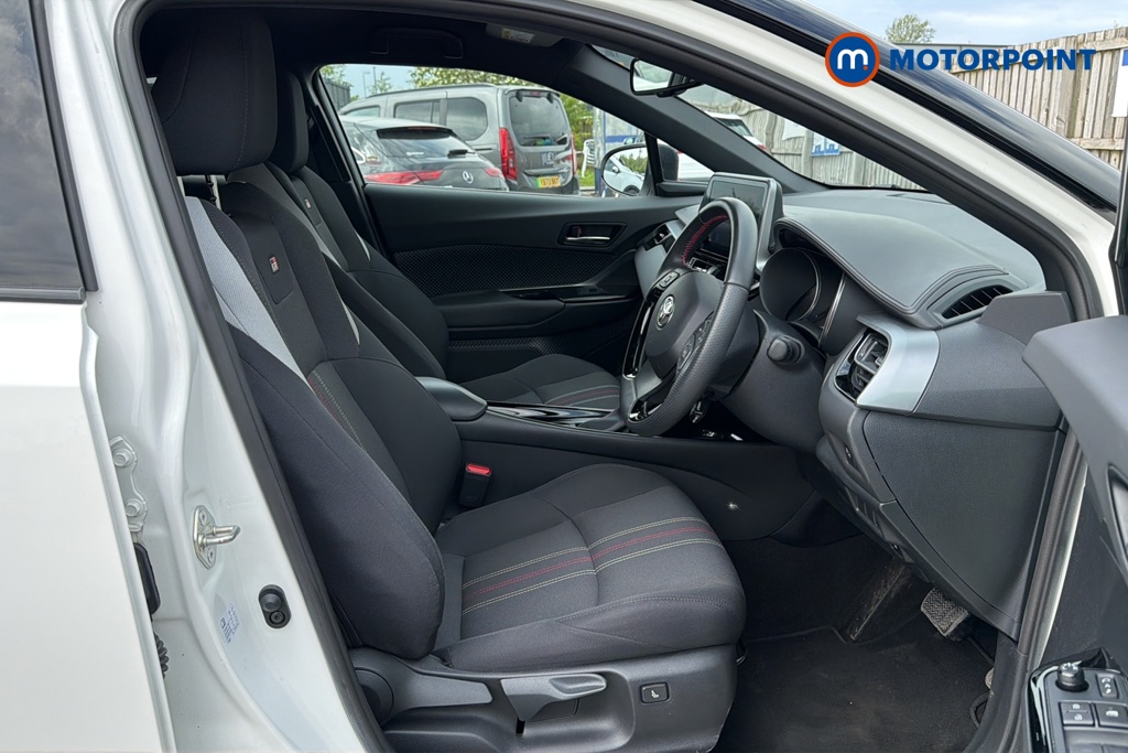 Toyota C-Hr Gr Sport Automatic Petrol-Electric Hybrid SUV - Stock Number (1640250) - 22nd supplementary image