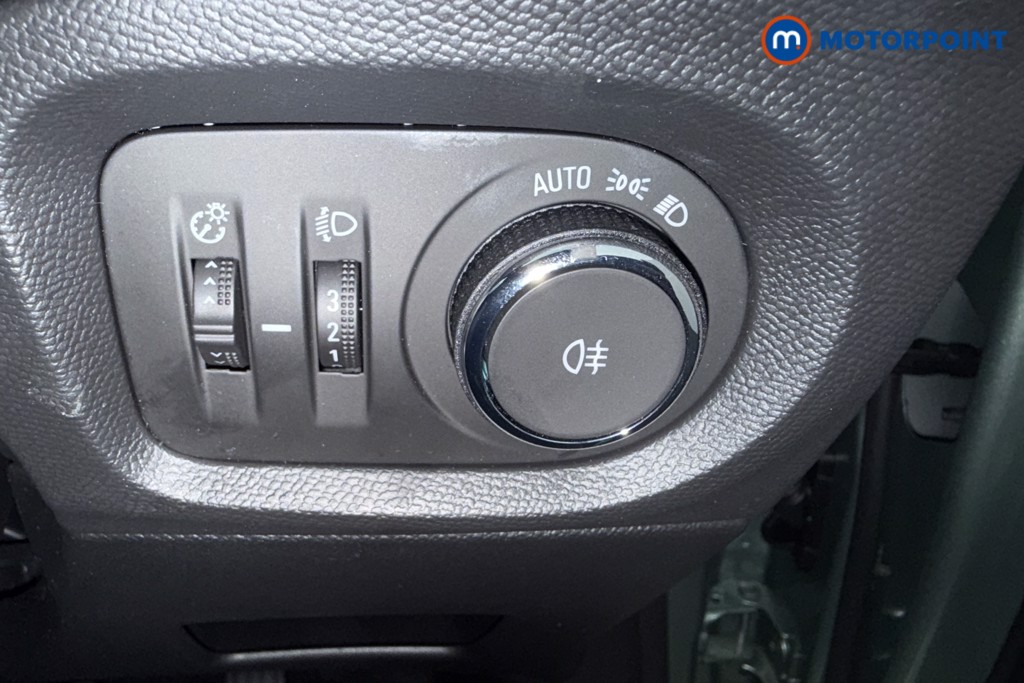 Vauxhall Corsa YES Manual Petrol Hatchback - Stock Number (1640282) - 12th supplementary image