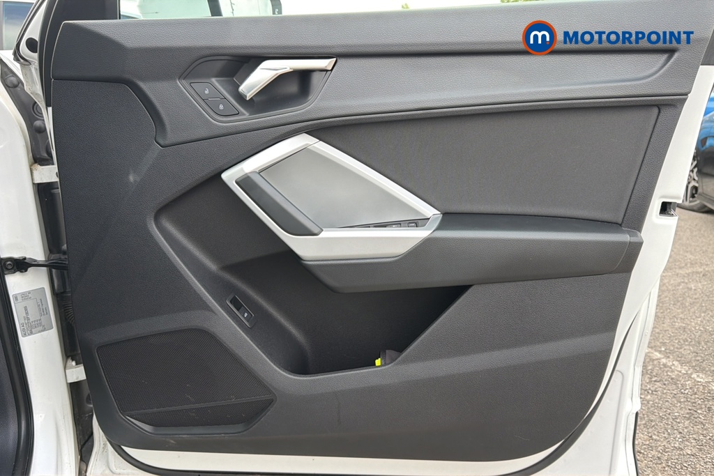 Audi Q3 Technik Manual Petrol SUV - Stock Number (1640399) - 18th supplementary image