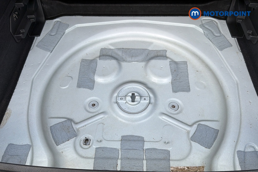 Audi Q3 Technik Manual Petrol SUV - Stock Number (1640399) - 33rd supplementary image