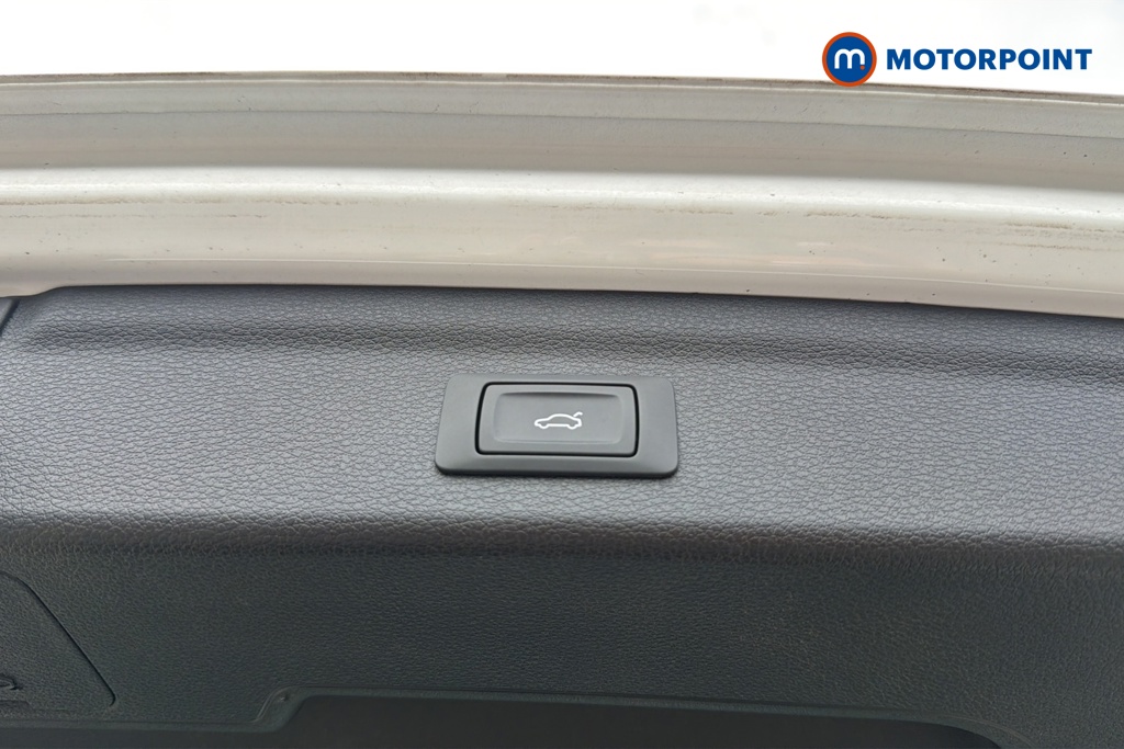 Audi Q3 Technik Manual Petrol SUV - Stock Number (1640399) - 35th supplementary image