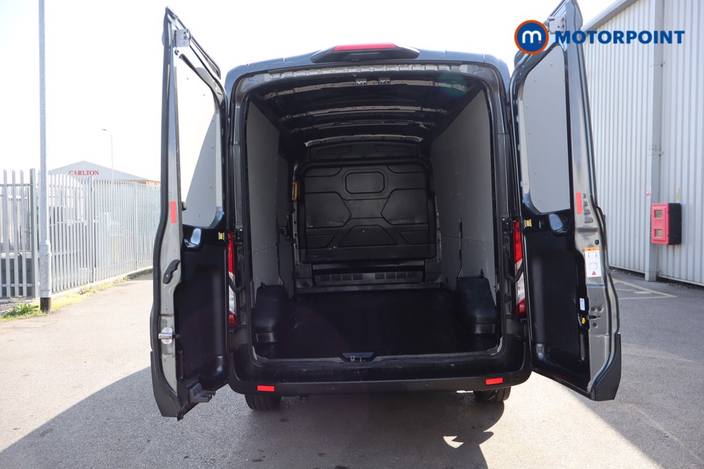 Ford Transit Limited Automatic Diesel Medium Roof Van - Stock Number (1614856) - 31st supplementary image