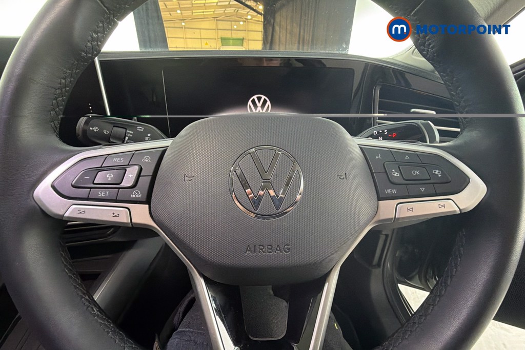 Volkswagen Passat Life Automatic Petrol Plug-In Hybrid Estate - Stock Number (1632874) - 5th supplementary image