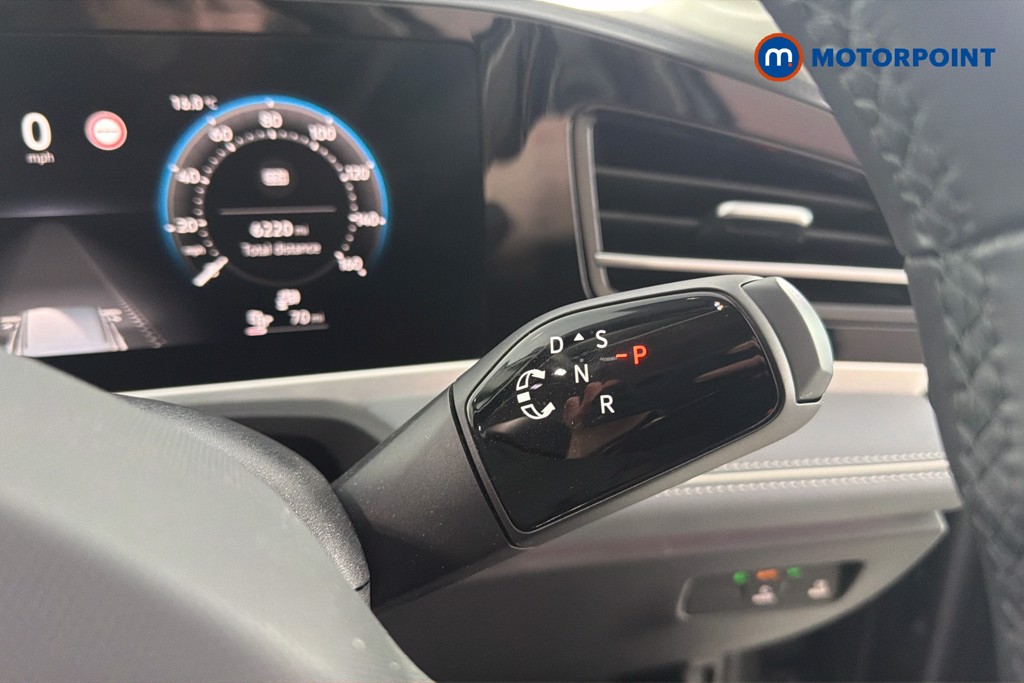 Volkswagen Passat Life Automatic Petrol Plug-In Hybrid Estate - Stock Number (1632874) - 7th supplementary image