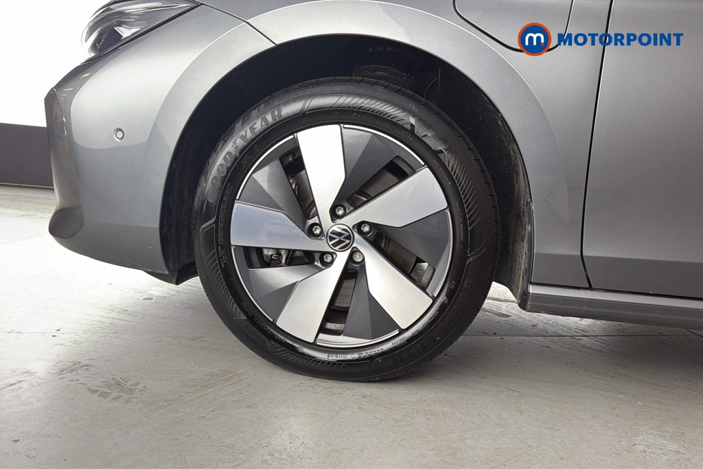 Volkswagen Passat Life Automatic Petrol Plug-In Hybrid Estate - Stock Number (1632874) - 47th supplementary image