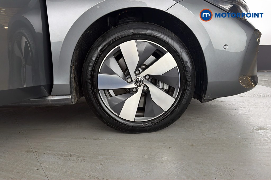 Volkswagen Passat Life Automatic Petrol Plug-In Hybrid Estate - Stock Number (1632874) - 50th supplementary image