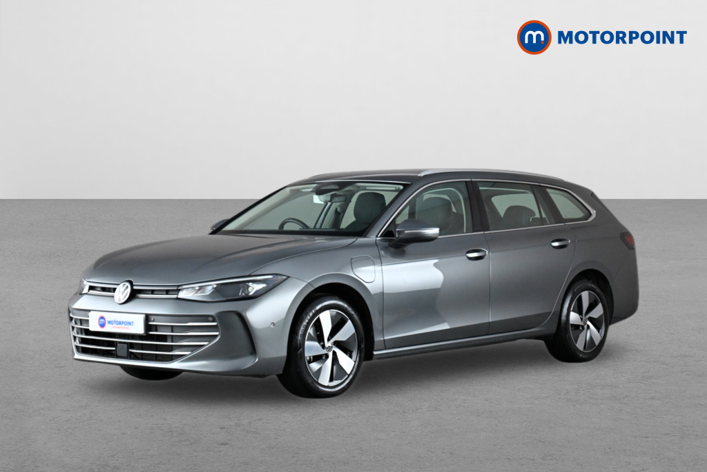 Volkswagen Passat Life Automatic Petrol Plug-In Hybrid Estate - Stock Number (1632874) - Front bumper